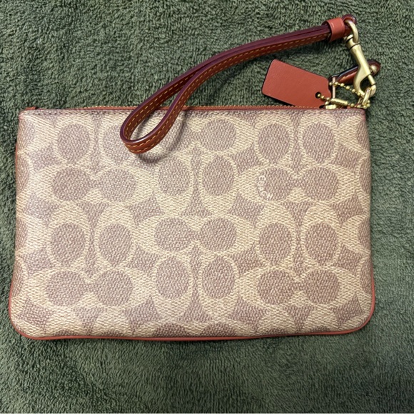 Coach Tan and Brown Signature Wristlet. NWOT - Picture 2 of 2